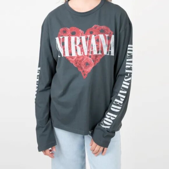 Daydreamer USA Nirvana Flower Heart Crew Longsleeve Vintage Black Cotton - Picture 3 of 16